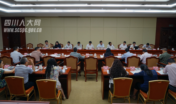 国民收入再分配_国民收入数据调研