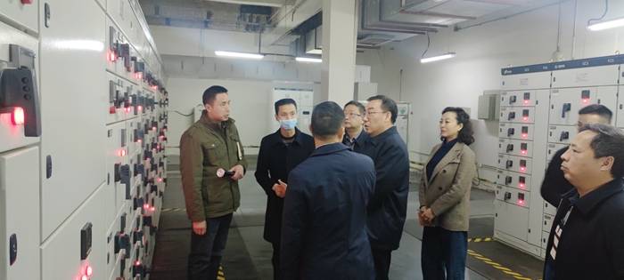 杨旭副秘书长对机关及大成宾馆后勤设施设备安全运行情况开展检查